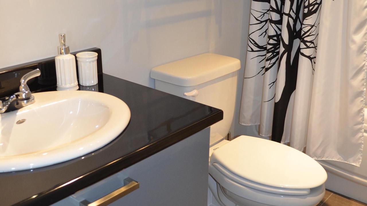 Photo of Bathroom in Rouyn-Noranda
