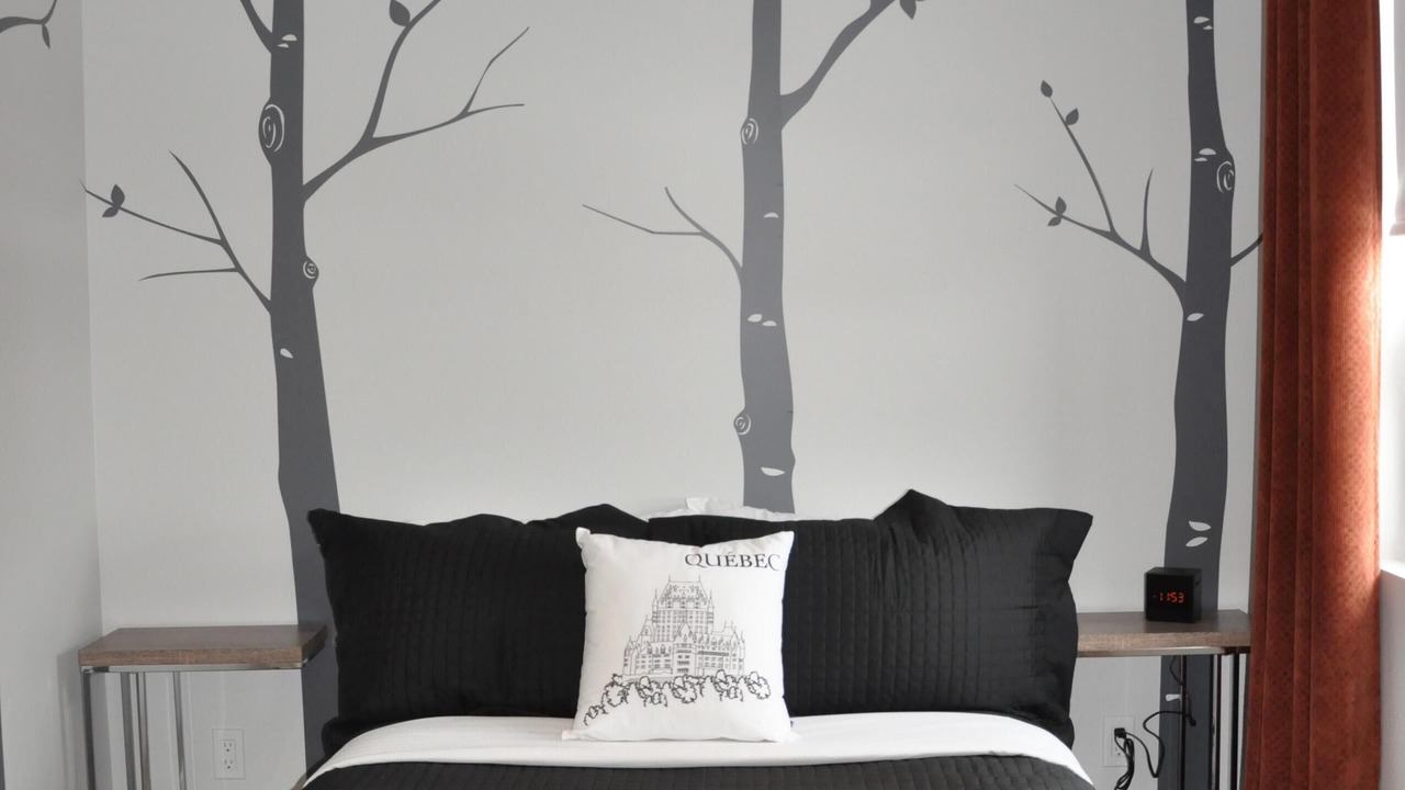 Photo of Bedroom in Rouyn-Noranda