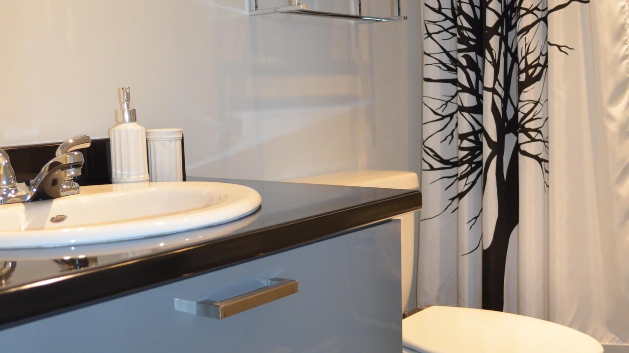 Photo of Bathroom in Rouyn-Noranda