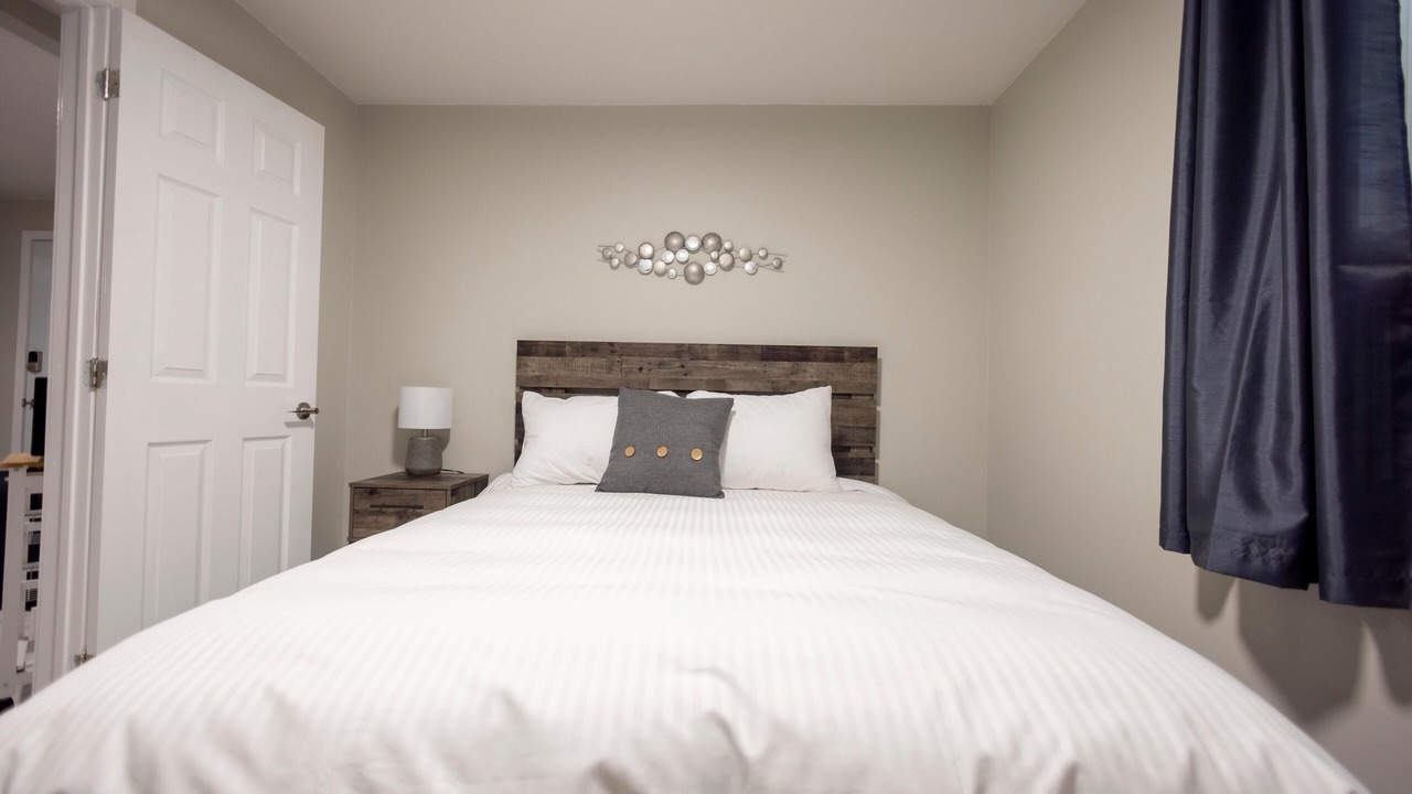 Photo of Bedroom in Rouyn-Noranda