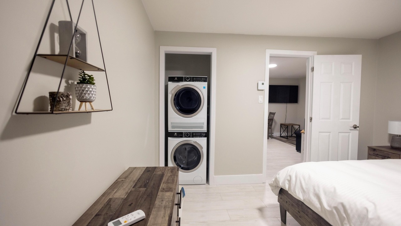 Photo of Bedroom in Rouyn-Noranda