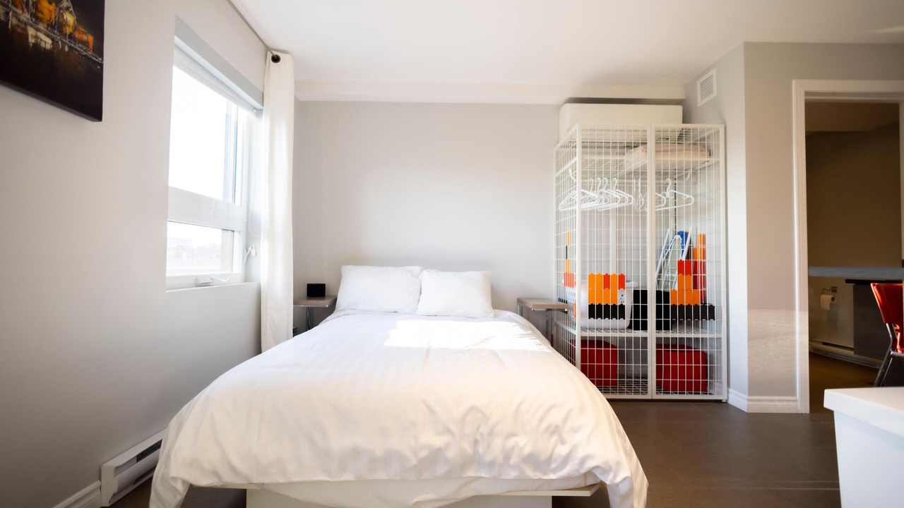 Photo of Bedroom in Rouyn-Noranda