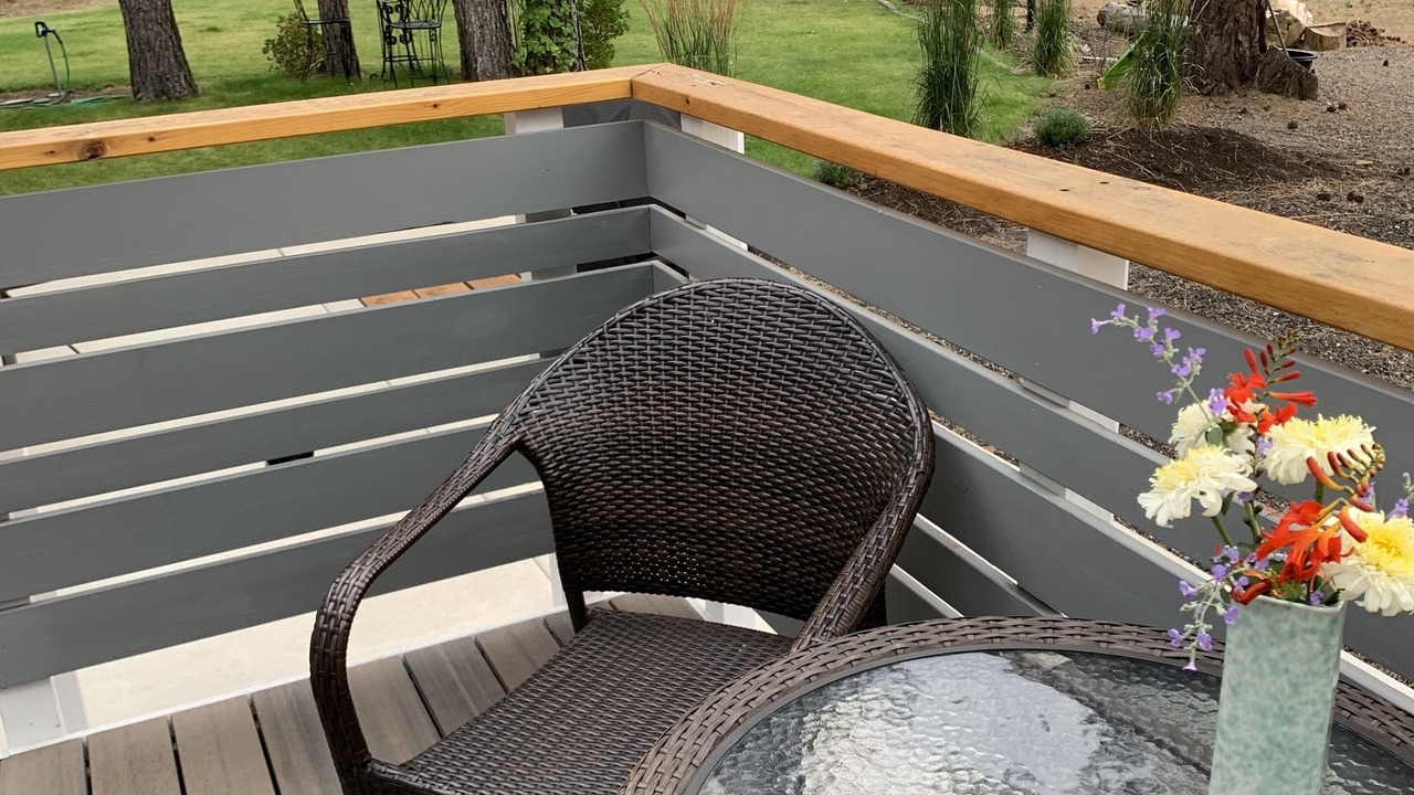 Photo of Patio Balcony in Deschutes River Woods
