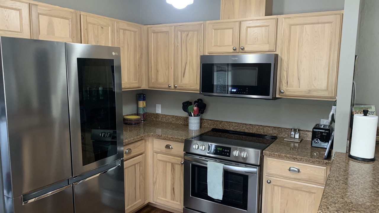 Photo of Kitchen in Deschutes River Woods