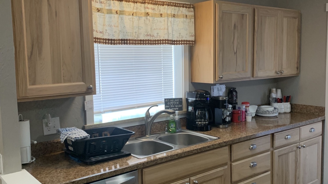 Photo of Kitchen in Deschutes River Woods