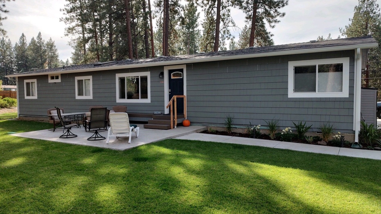 Photo of Patio Balcony in Deschutes River Woods