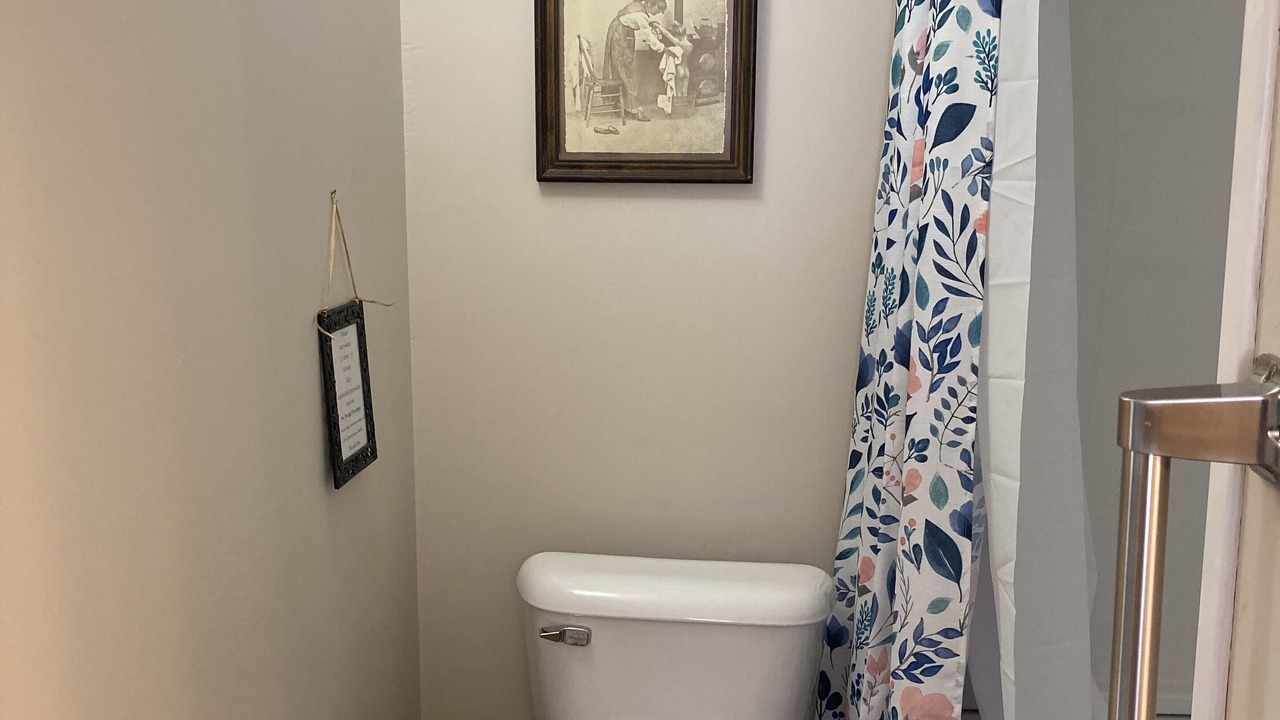 Photo of Bathroom in Ironton
