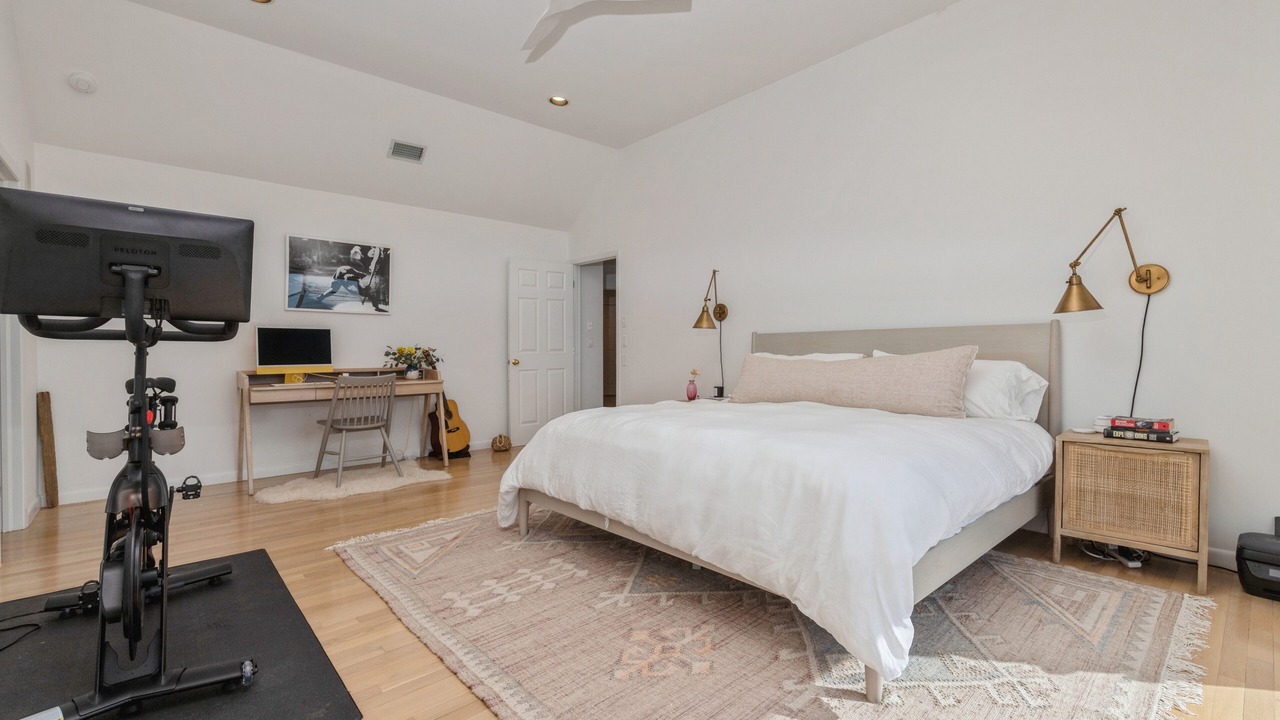 Photo of Bedroom in Westhampton