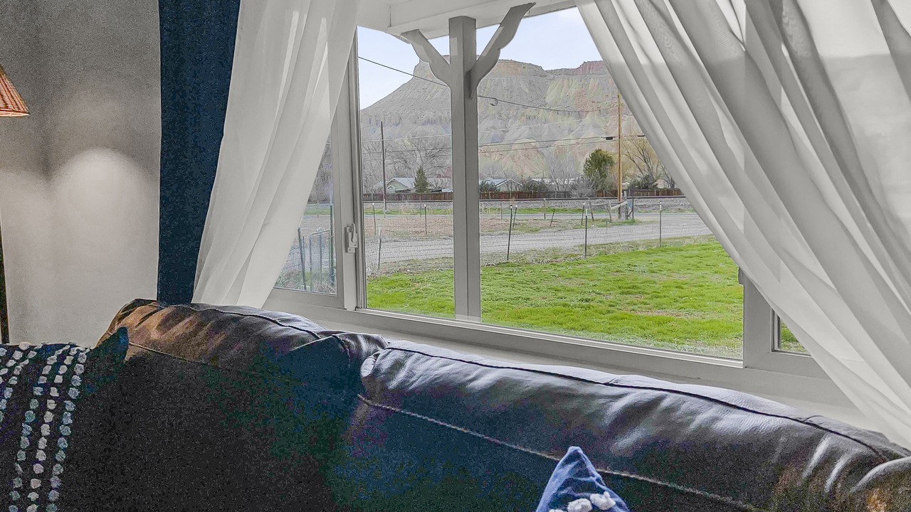 Photo of Livingroom in Palisade