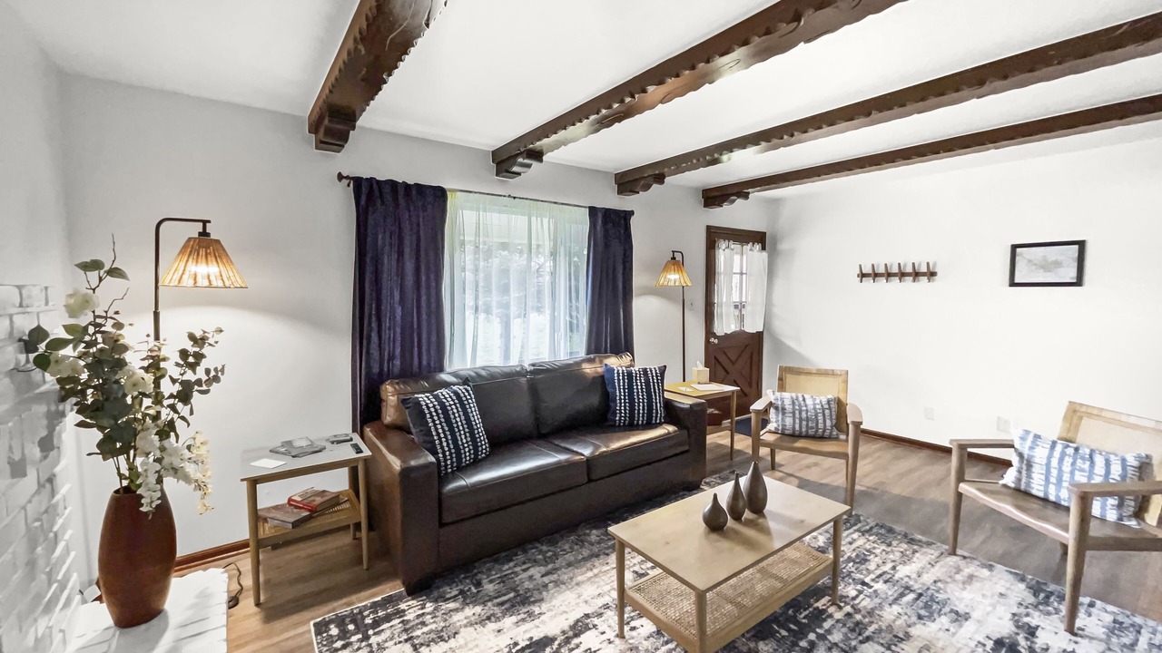 Photo of Livingroom in Palisade