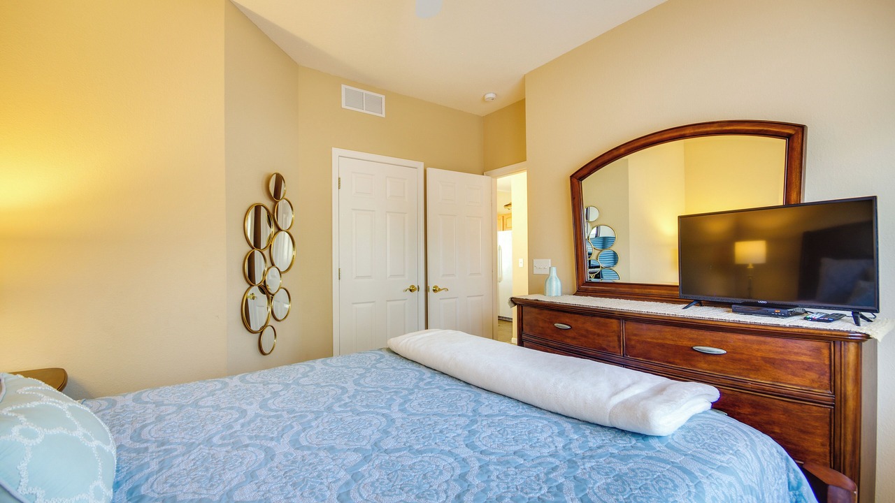 Photo of Bedroom in Lake Ozark