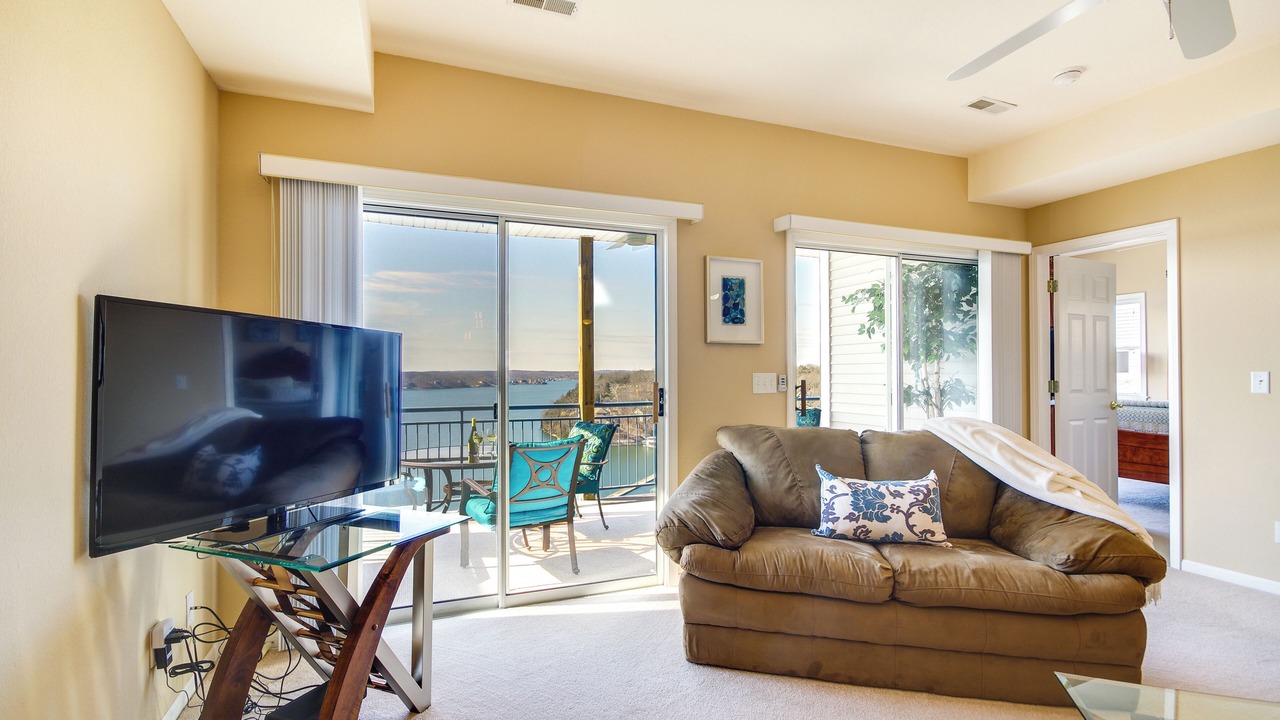 Photo of Livingroom in Lake Ozark