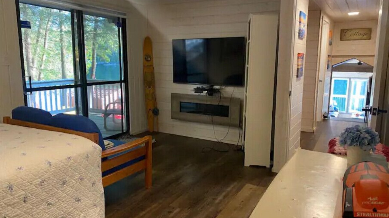 Photo of Bedroom in Irondale