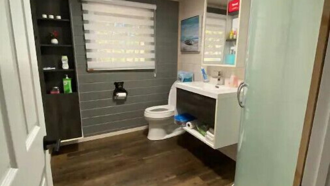 Photo of Bathroom in Irondale