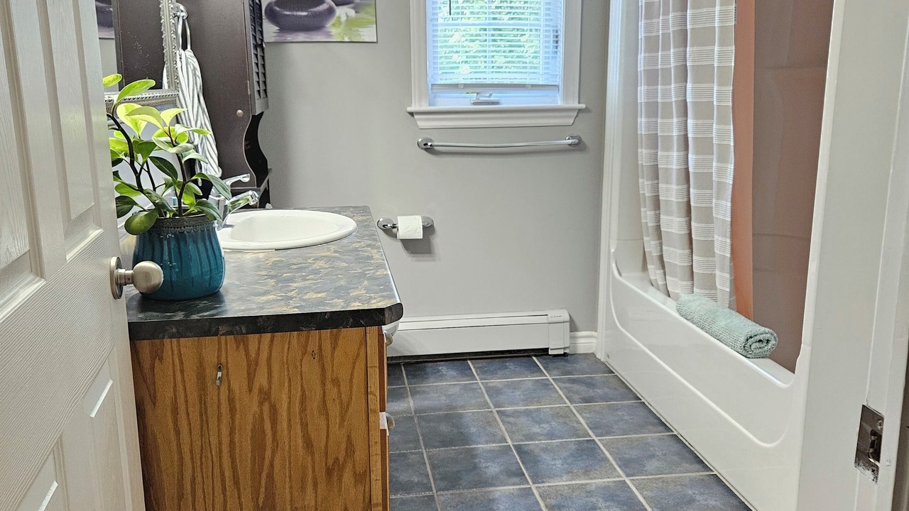 Photo of Bathroom in Cornwall