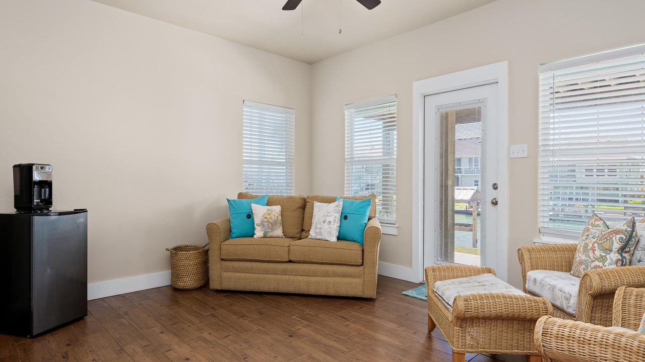 Photo of Bedroom in City-by-the Sea