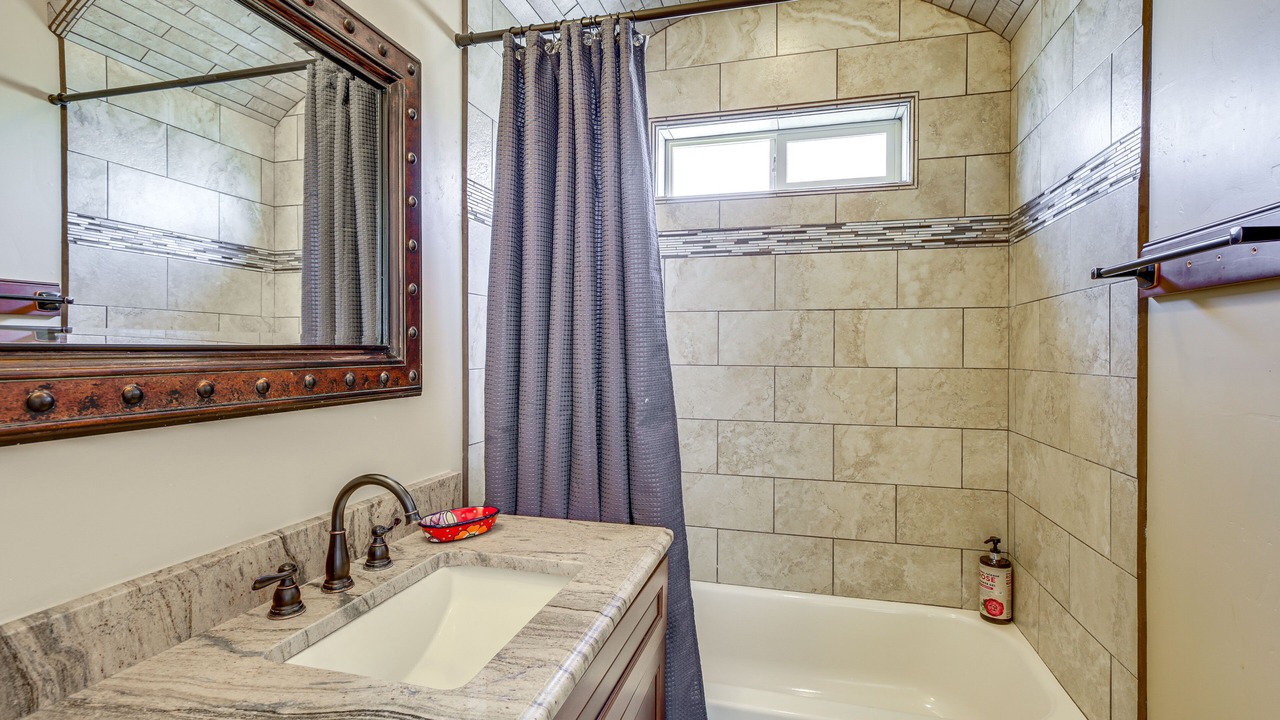 Photo of Bathroom in Las Cruces
