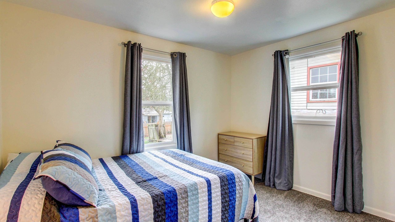 Photo of Others in Western