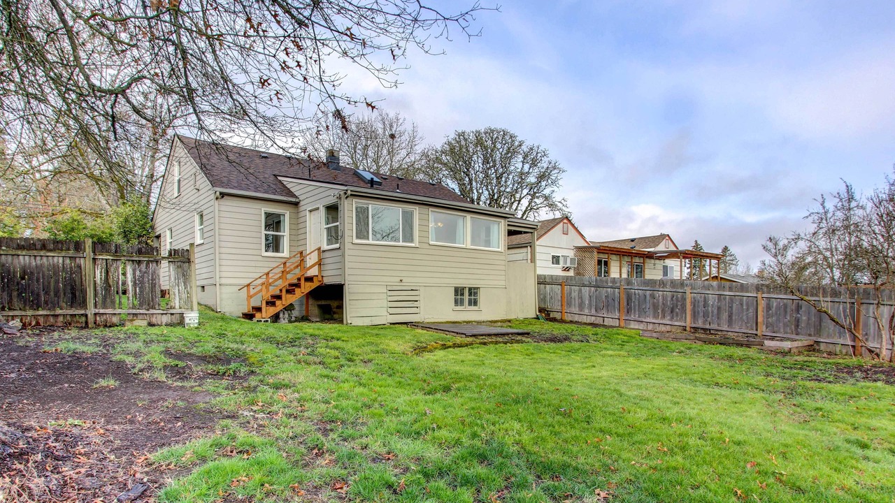 Photo of Outdoor in Western