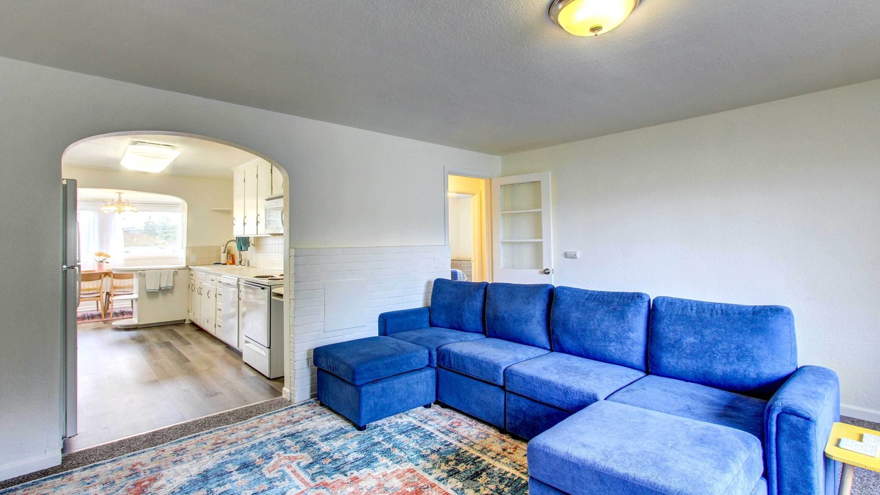 Photo of Livingroom in Western