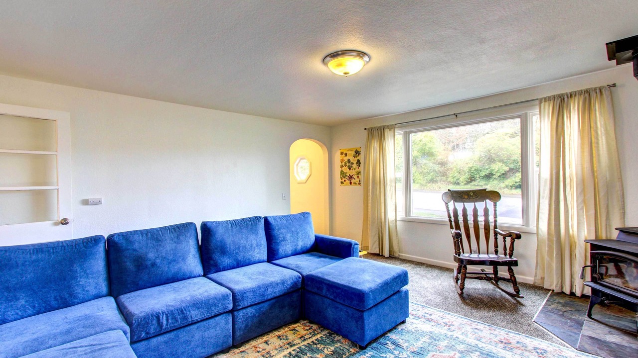 Photo of Livingroom in Western