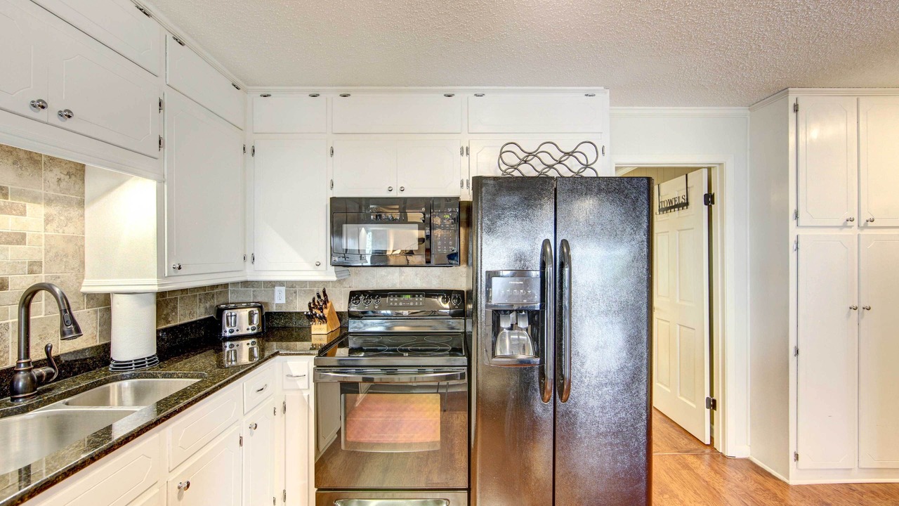 Photo of Kitchen in Mineola