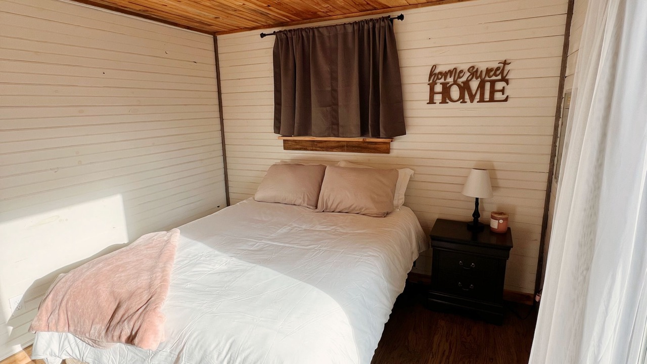 Photo of Bedroom in Phillips