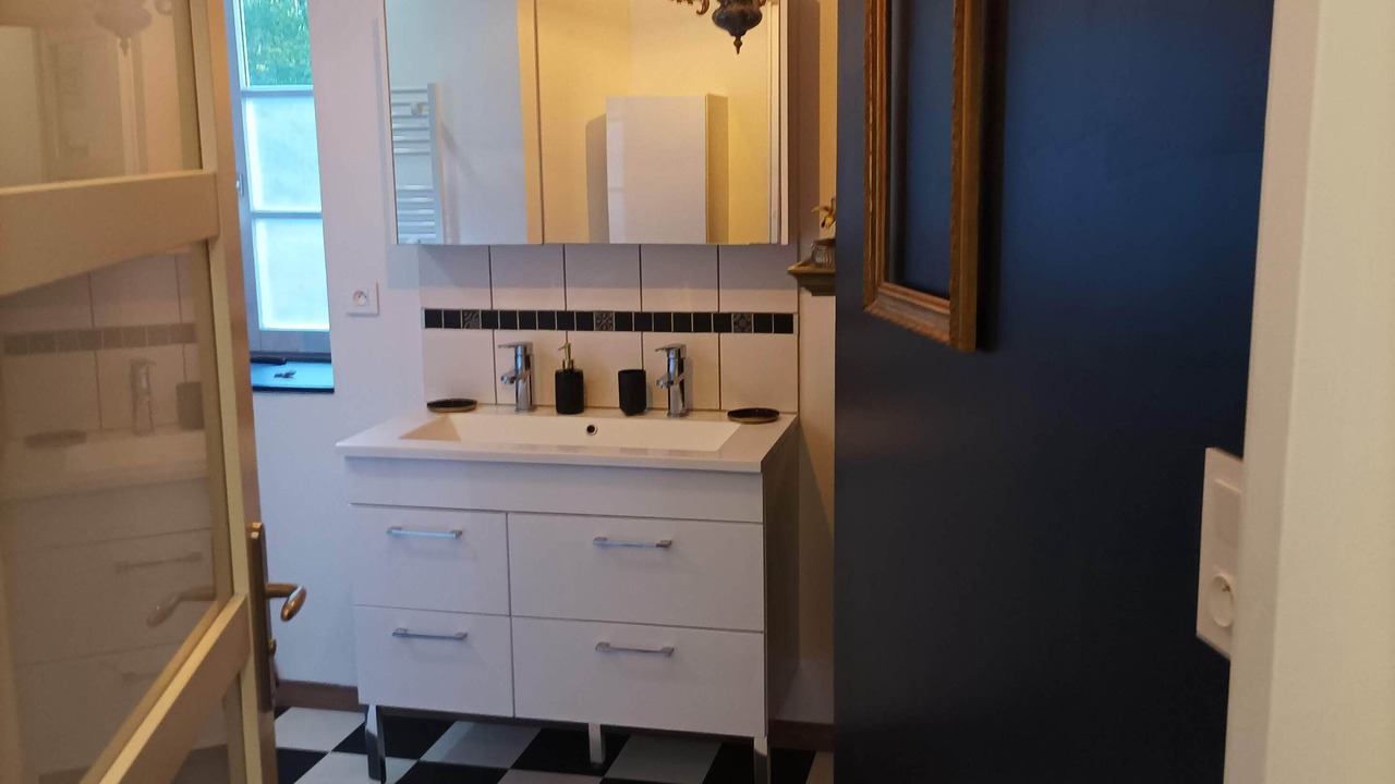 Photo of Bathroom in Autigny-la-Tour