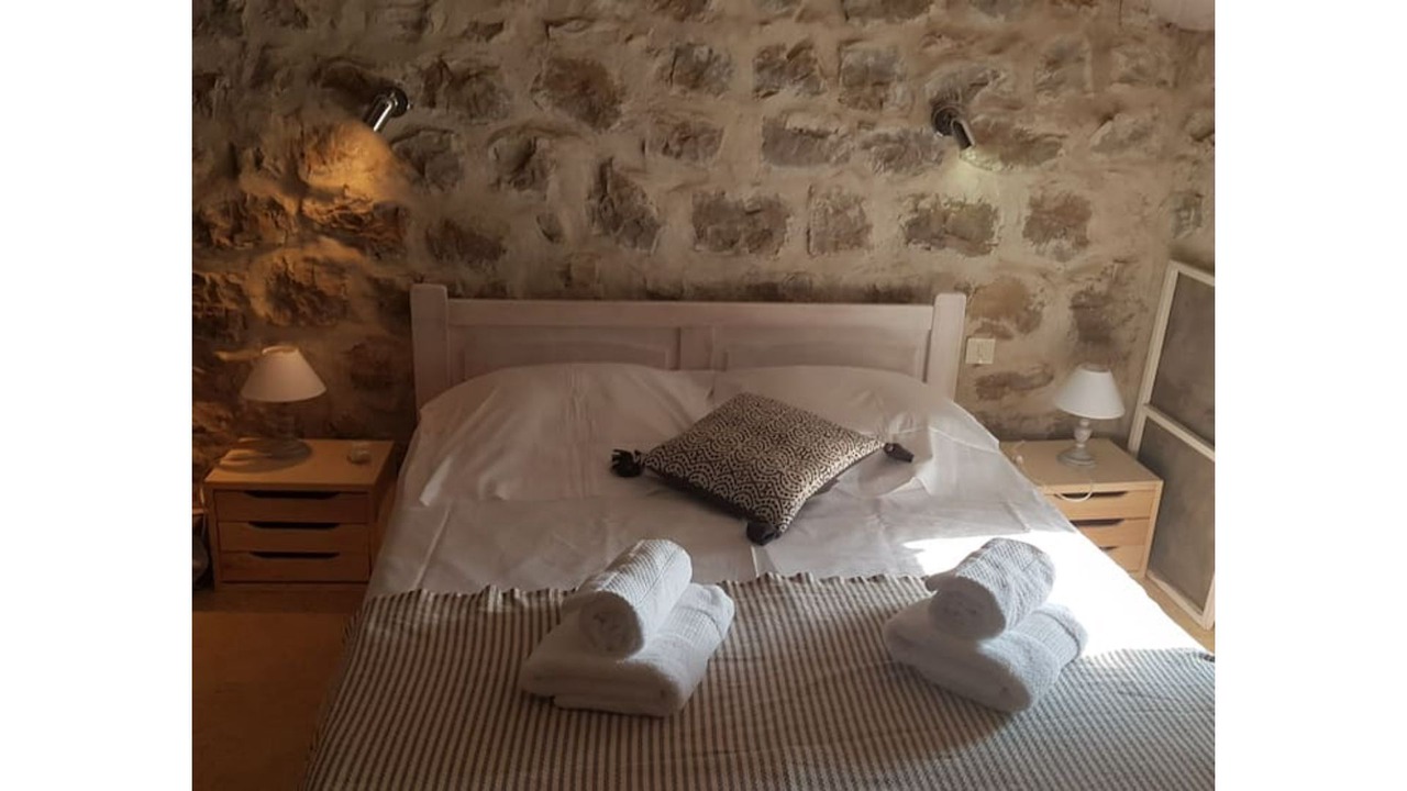 Photo of Bedroom in Chandolas