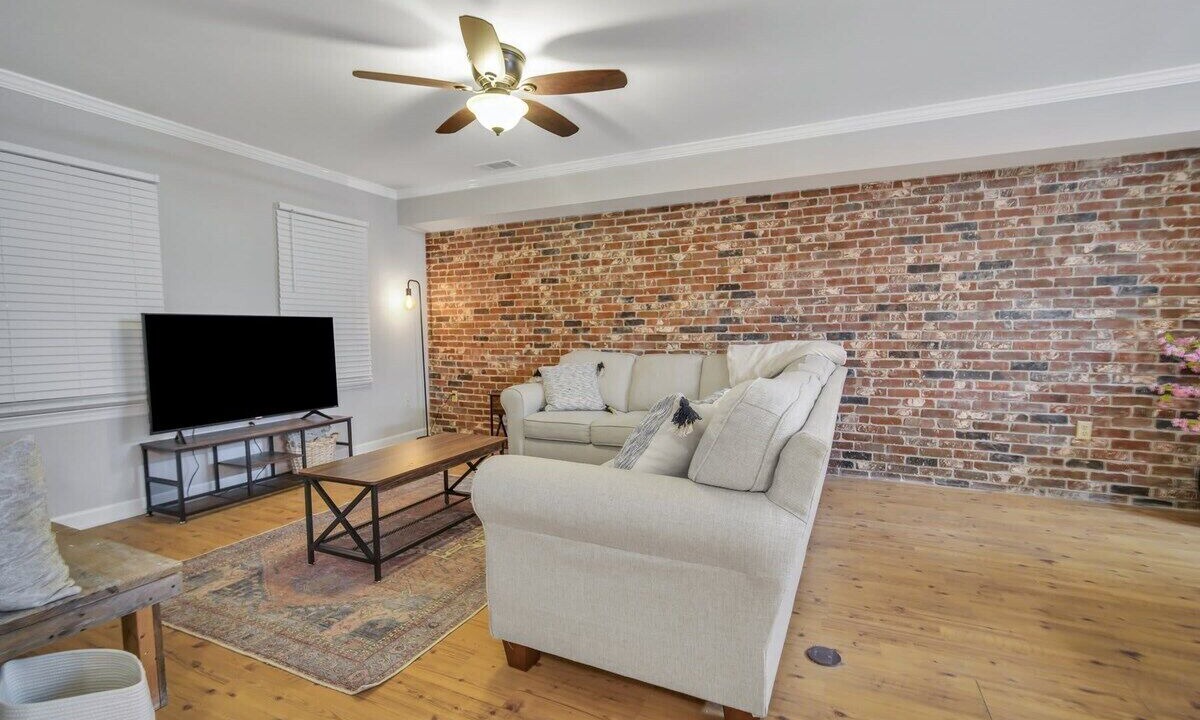 Photo of Bedroom in Statesboro