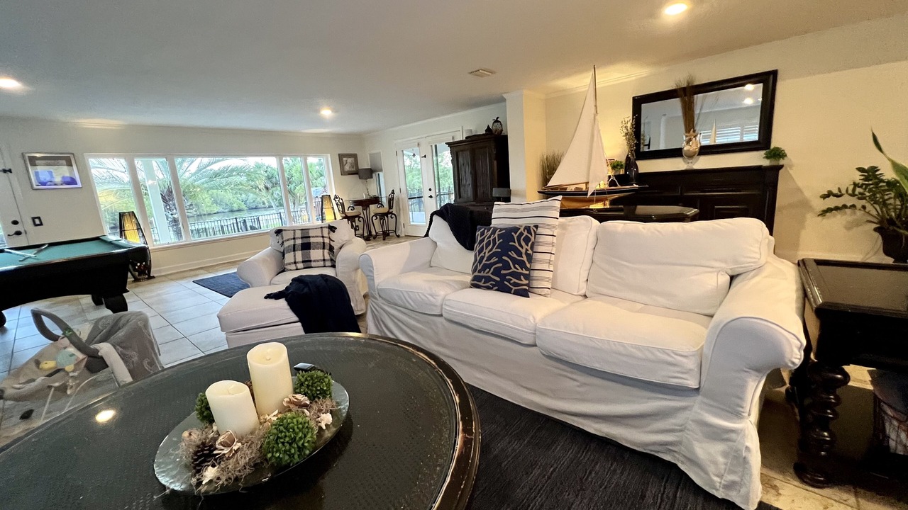 Photo of Livingroom in Tropic