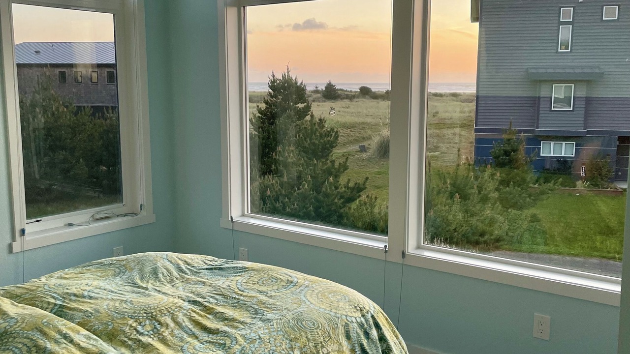 Photo of Bedroom in Grayland