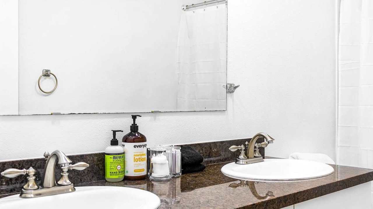 Photo of Bathroom in North Beacon Hill