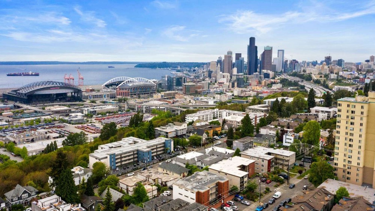 Photo of Outdoor in North Beacon Hill