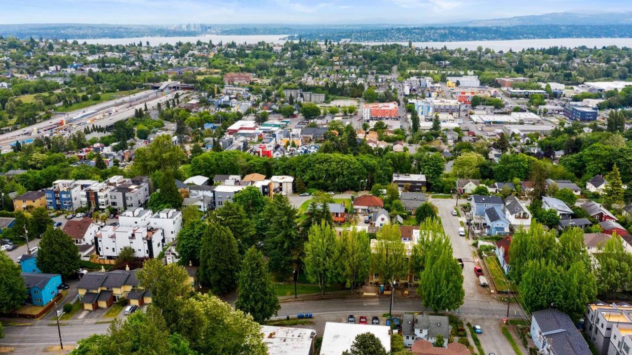 Photo of Outdoor in North Beacon Hill