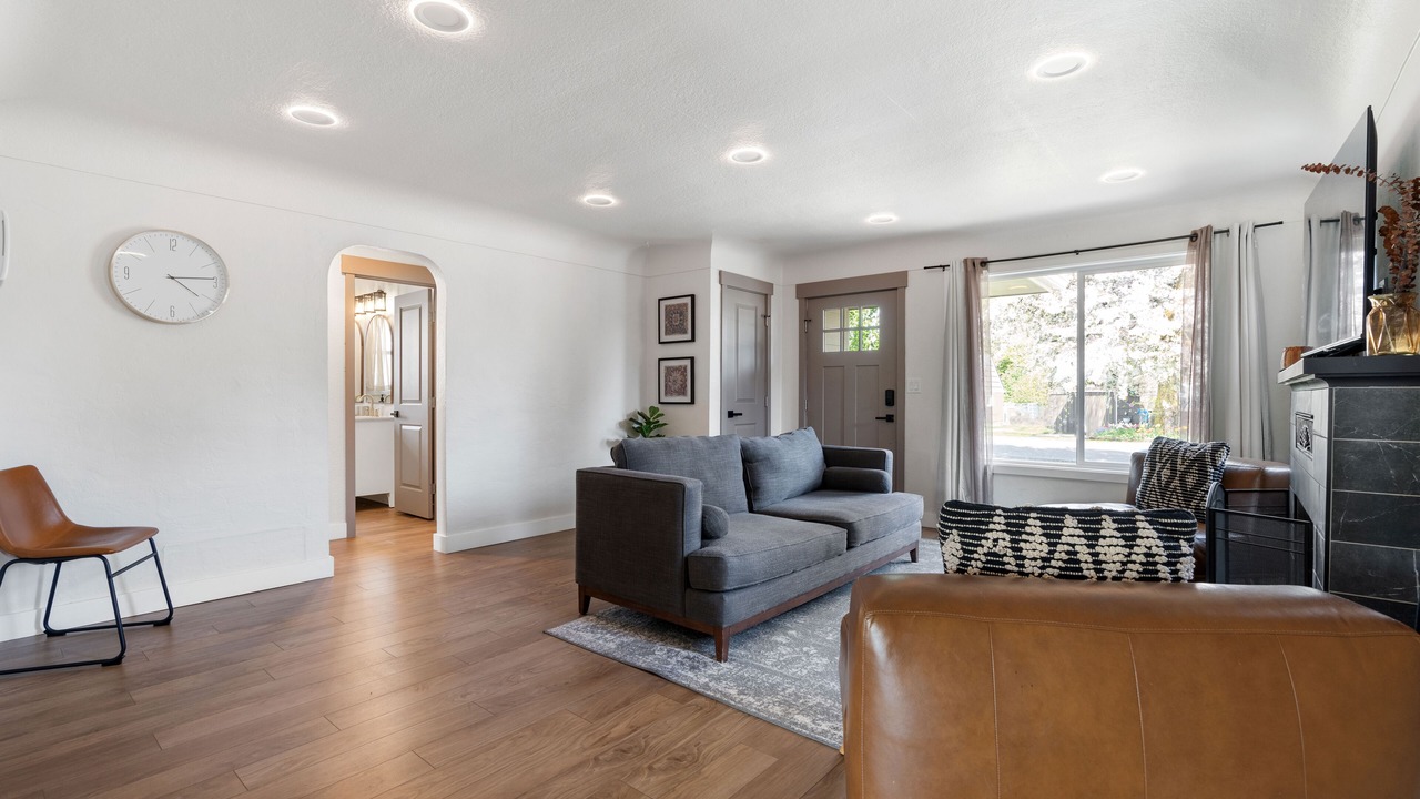 Photo of Livingroom in Keizer