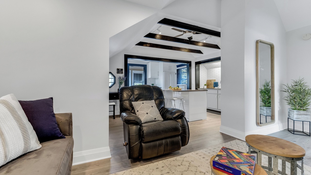 Photo of Livingroom in Tecumseh