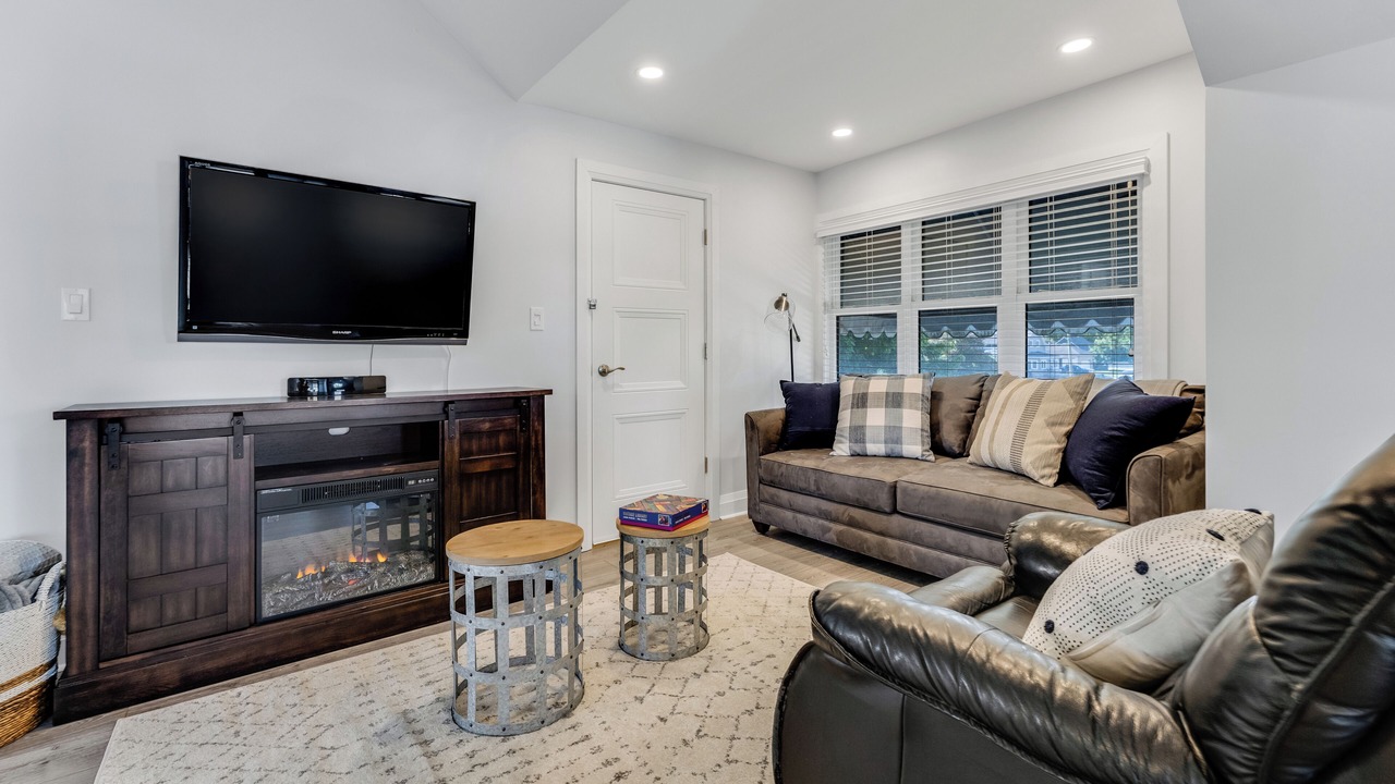 Photo of Livingroom in Tecumseh