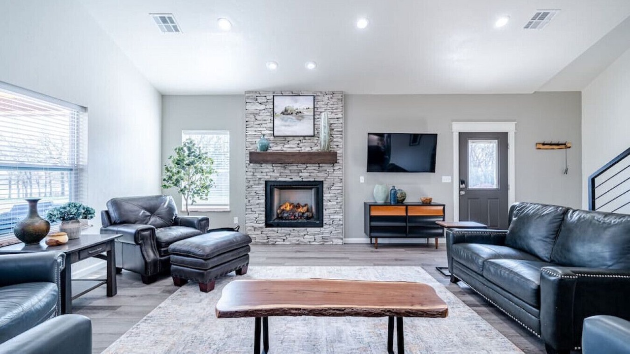 Photo of Livingroom in Garvin County