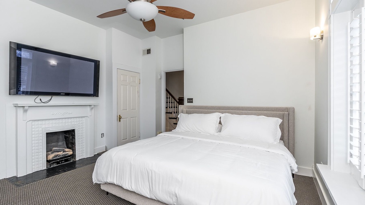 Photo of Bedroom in Historic South Hill