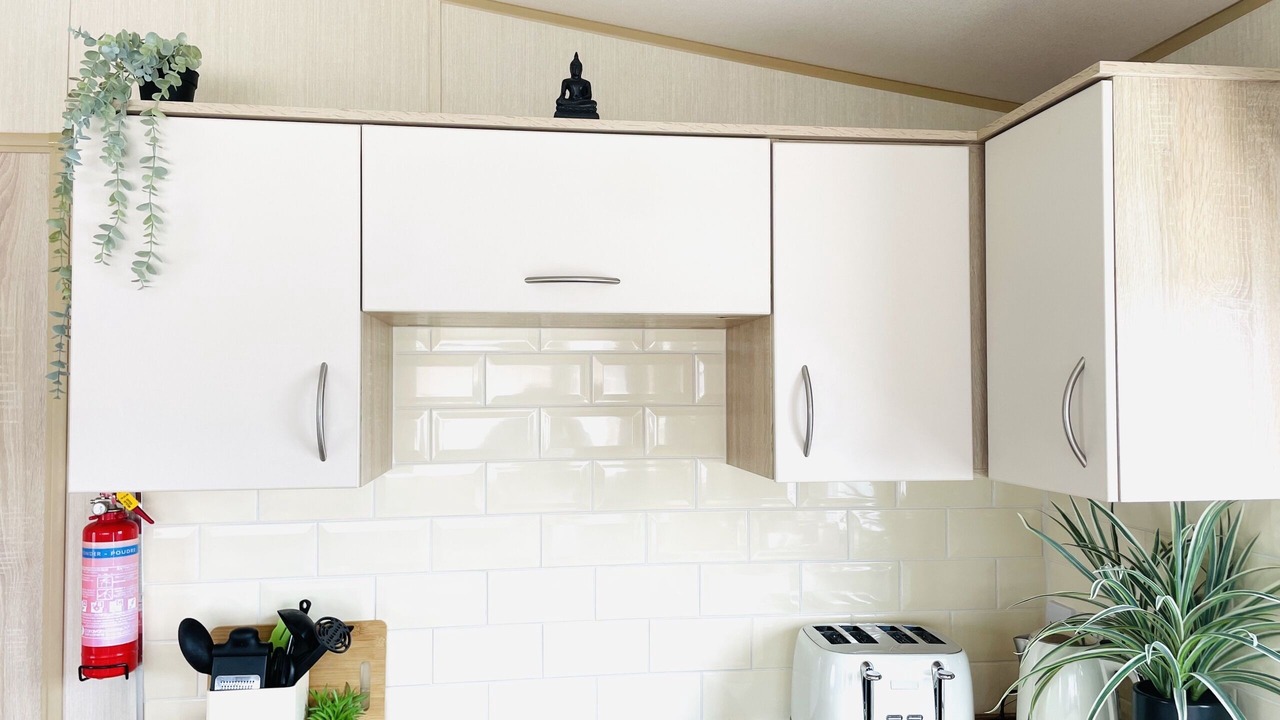 Photo of Others in Cayton Bay