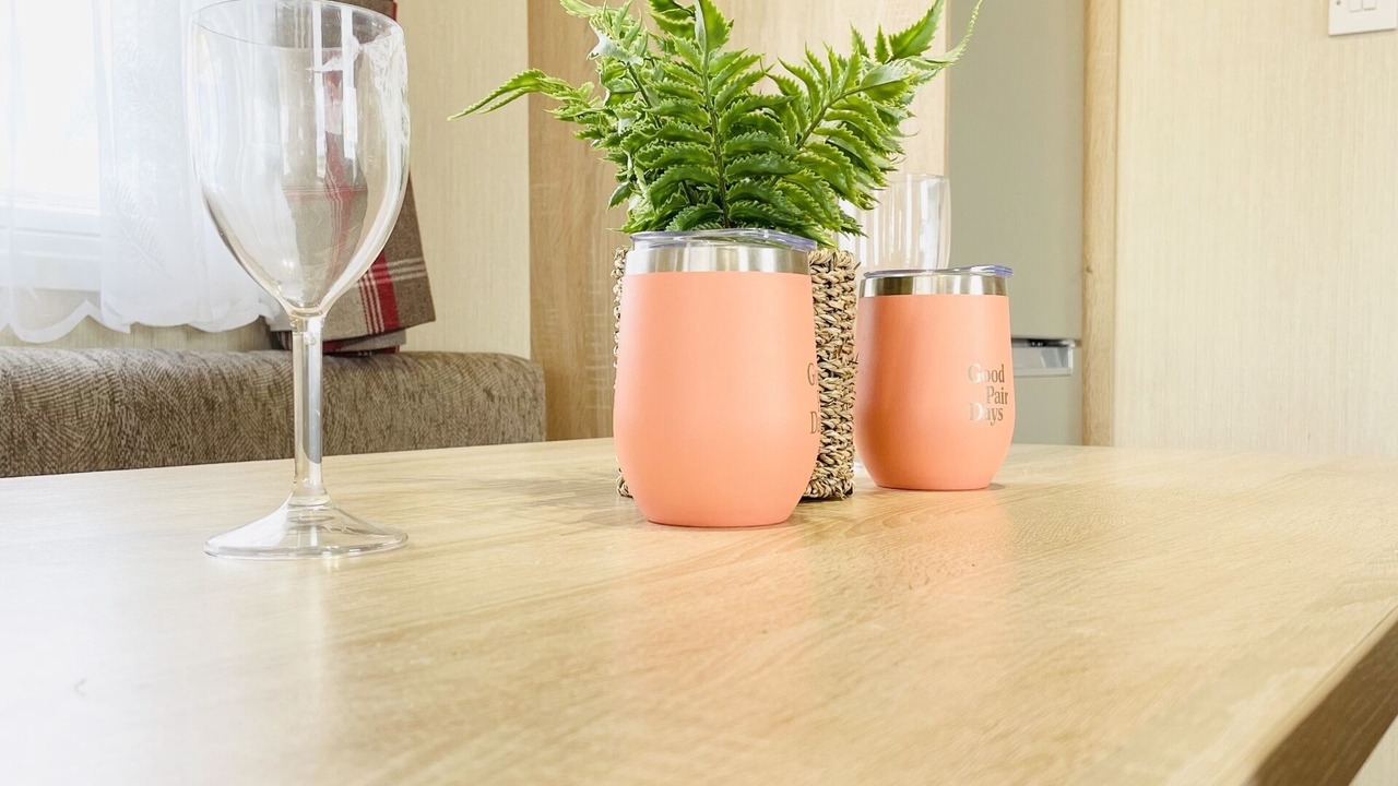 Photo of Others in Cayton Bay