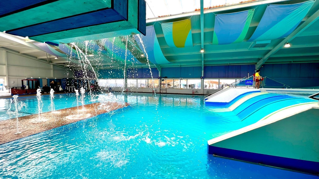 Photo of Outdoor in Cayton Bay