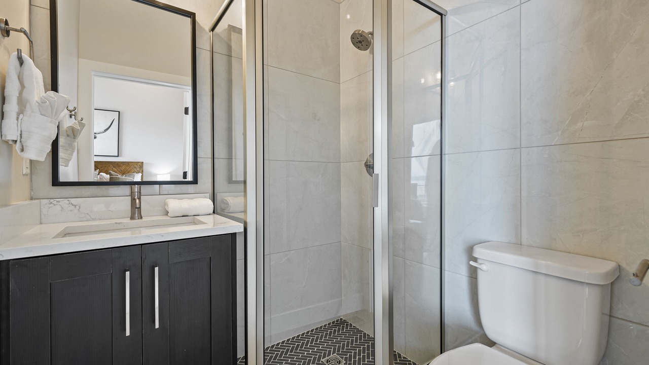 Photo of Bathroom in Garden City