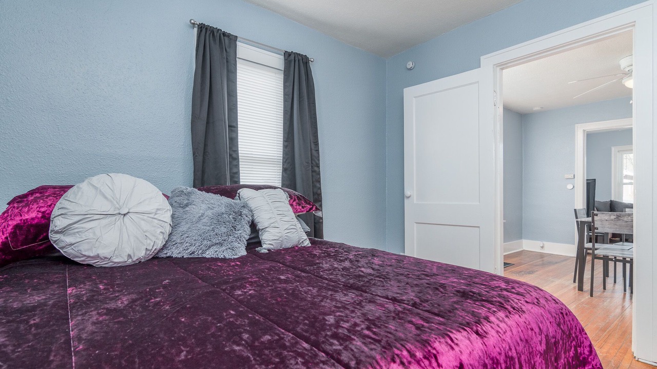 Photo of Bedroom in Jefferson City