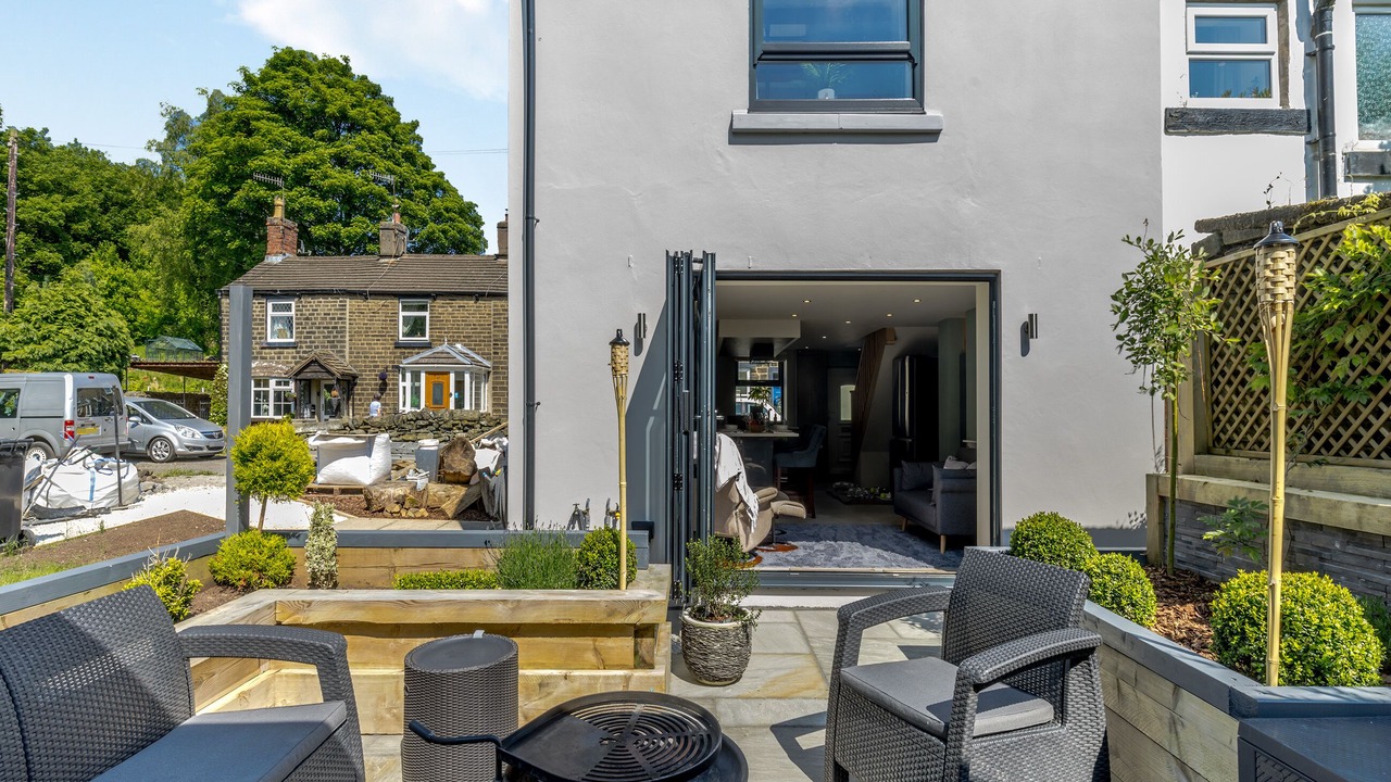 Photo of Others in Padfield