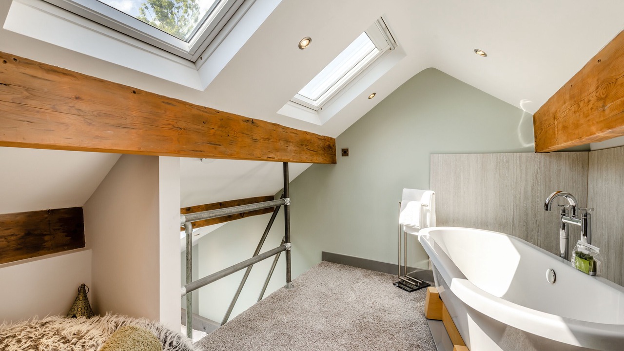 Photo of Bathroom in Padfield