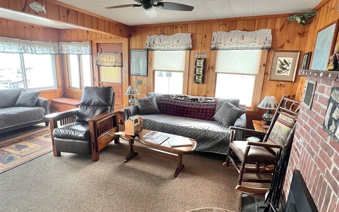 Photo of Livingroom in Standish