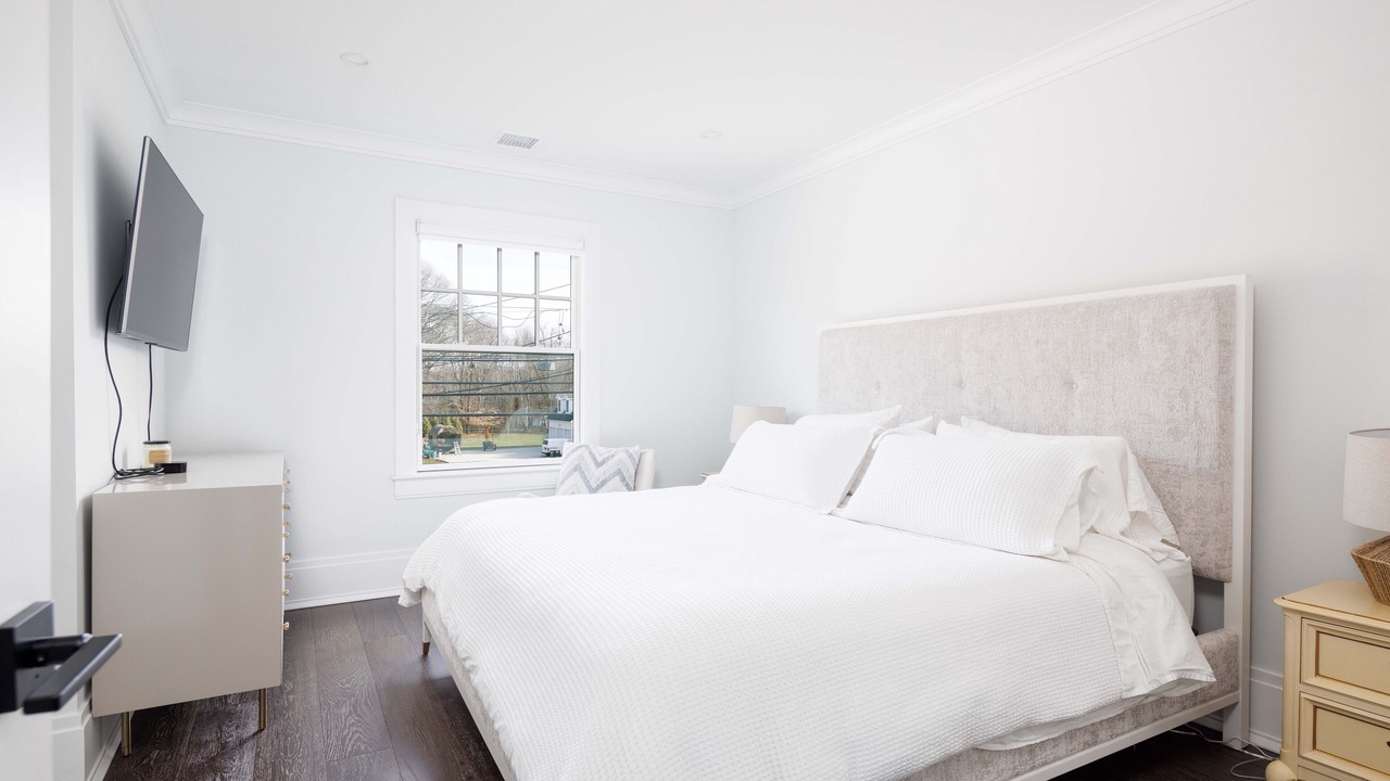 Photo of Bedroom in Mattituck