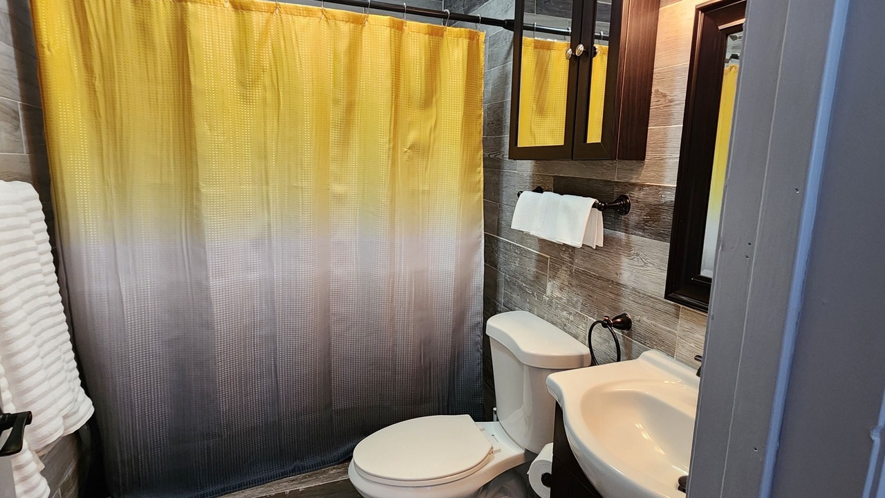 Photo of Bathroom in Riviera Beach